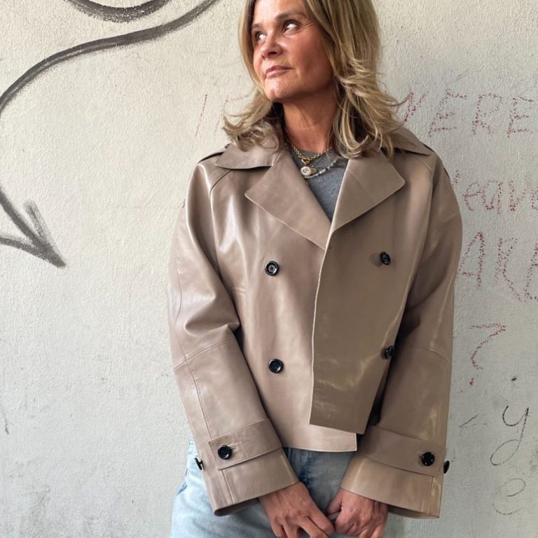 rosa_valenz_kurzmantel