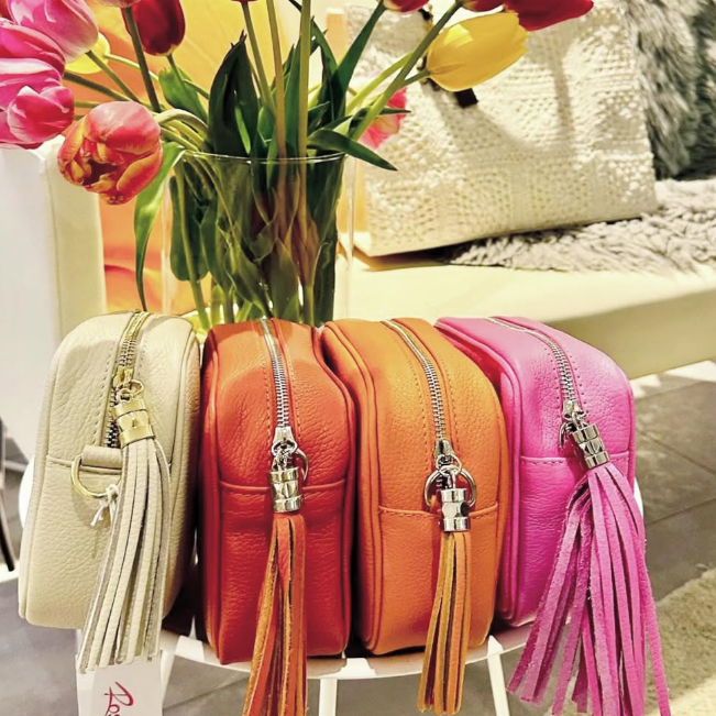 rosa_valenz_taschen